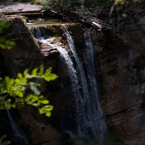 waterfall_01
